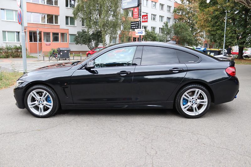 BMW Řada 4 BMW 430d xDrive Gran Coupé - fotka 17 z 54