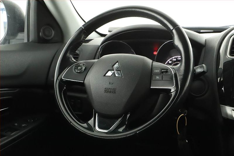 Mitsubishi ASX (2016) 1.6 MIVEC, Tempomat - fotka 8 z 14