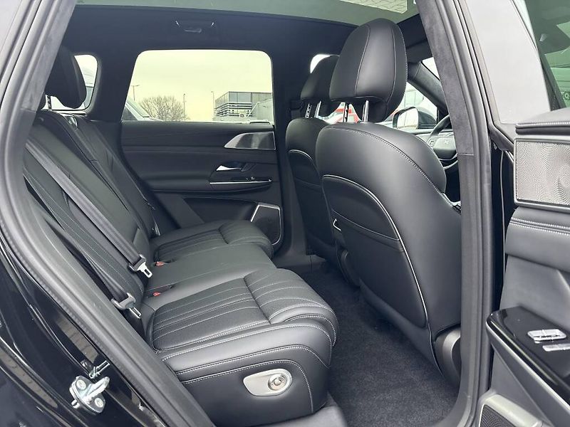 Xpeng G9 (2026) AWD Performance Pro - fotka 9 z 15
