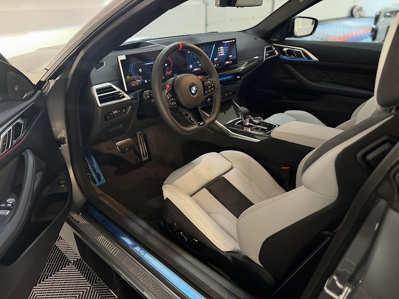 BMW M4 Competition xDrive FCL Indiv. - fotka 18 z 48