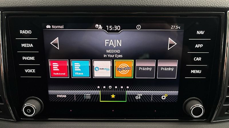 Škoda Karoq 1.5 TSI Style - fotka 11 z 28