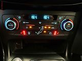 Ford Focus (2016) 1.5TDCi, 2.maj,ČR, Klima - náhled 19