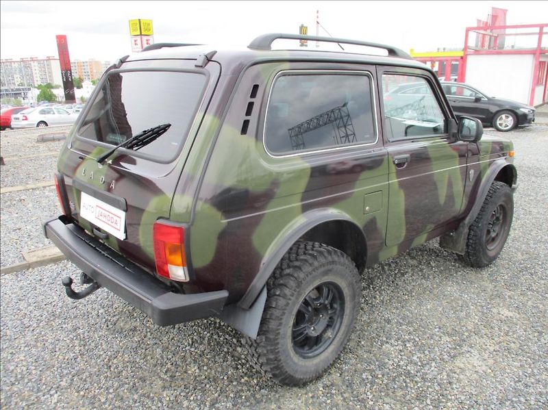 Lada Niva 1,7 i, BRONTO,4x4,klima,tažné, - fotka 5 z 29