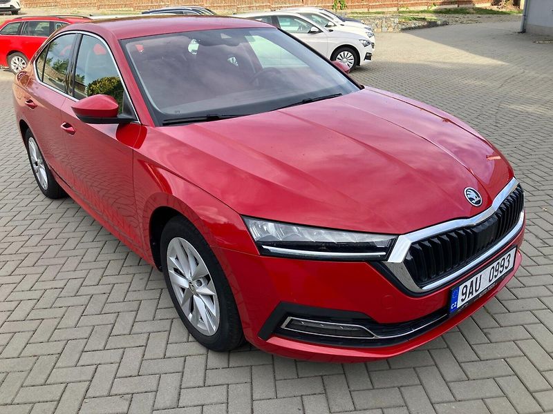 Škoda Octavia (2023) 2.0TDI 110kW STYLE 36TKM - fotka 1 z 27