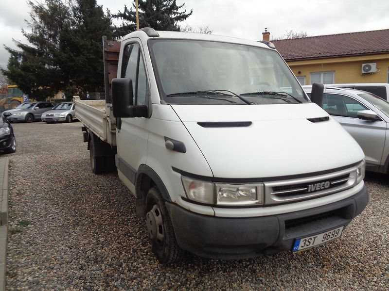 Iveco Daily 3,0 tří stranný sklápěč - fotka 1 z 9