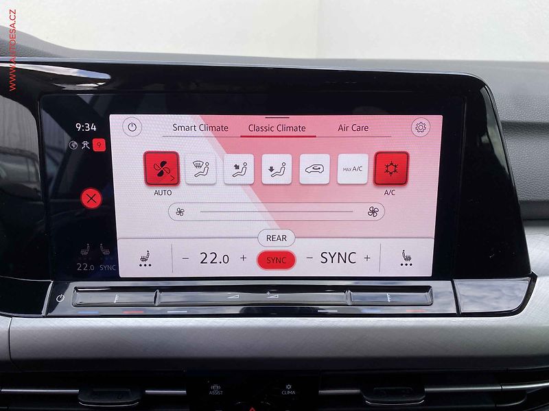 Volkswagen Golf (2021) 2.0 TDi 4x4, 1.maj,ČR - fotka 21 z 21