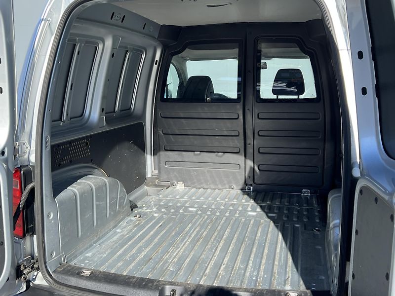 Volkswagen Caddy (2019) 2,0TDi 55kW - fotka 24 z 25
