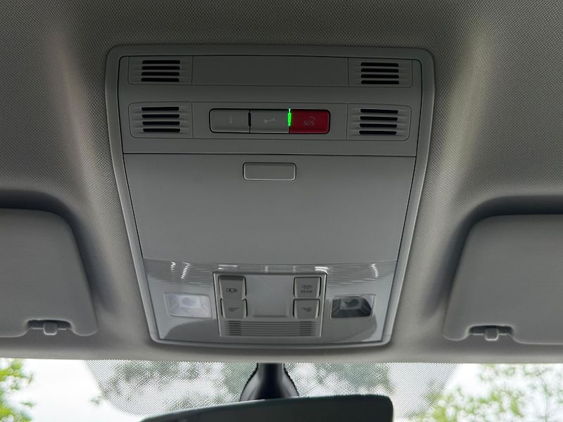 Škoda Superb 2.0 STYLE 1.MAJ ČR DPH KŮŽE - fotka 21 z 26
