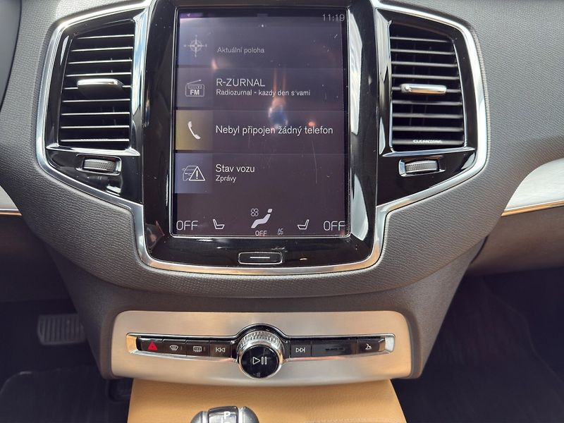 Volvo XC90 (2015) D5 AWD MOMENTUM AUT CZ - fotka 16 z 30