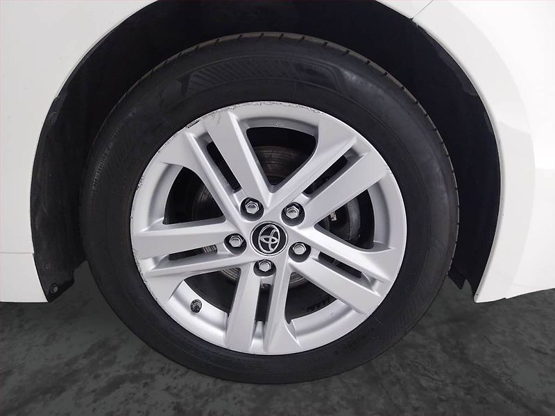 Toyota Corolla (2019) 1.8 Hybrid, Automat - fotka 15 z 19