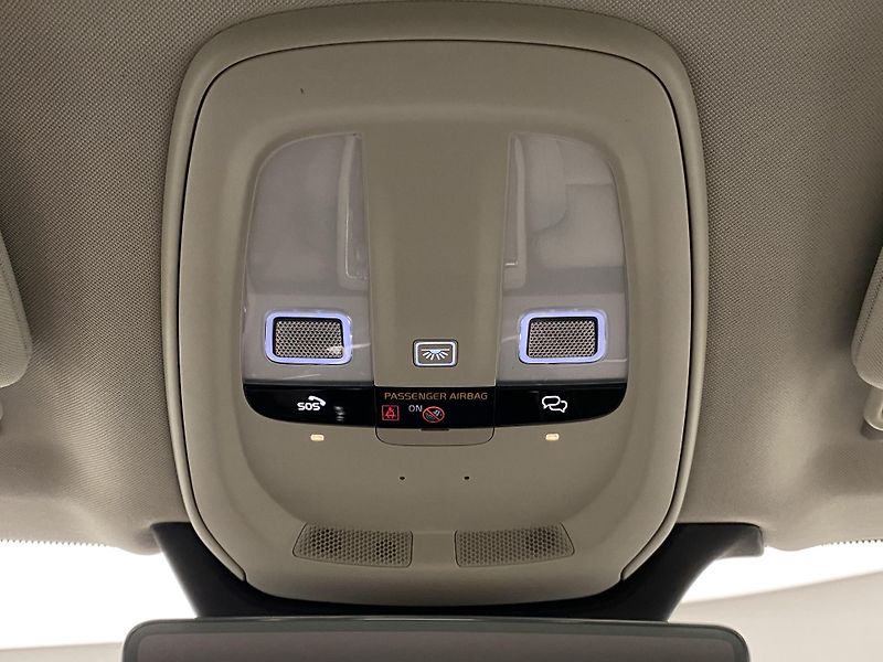 Volvo XC90 (2026) T8 AWD Plug-in BRIGHT PLUS 7m - fotka 43 z 74