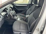 Škoda Octavia (2018) 2.0 TDi, ČR, AC, výhřev sed - náhled 9