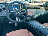 Mercedes-Benz Třídy E (2026) 220 d 4MATIC Linie AMG - náhled 9