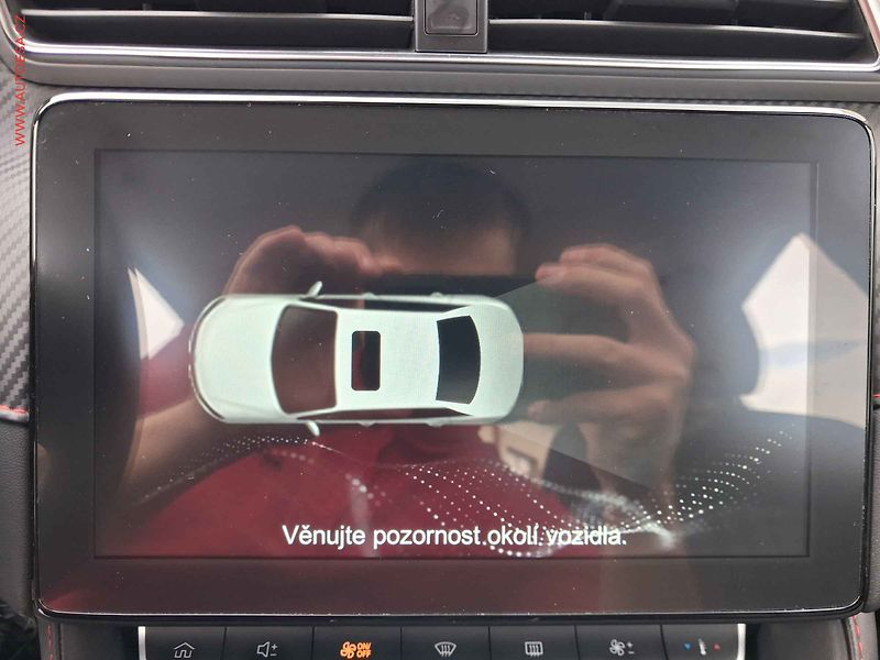 MG ZS (2023) 1.5i, 1.maj,ČR, LED, AC - fotka 18 z 19
