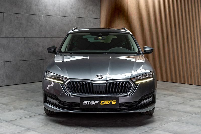 Škoda Octavia 2.0 TDI DSG*MASÁŽE*ACC*DPH* - fotka 2 z 38