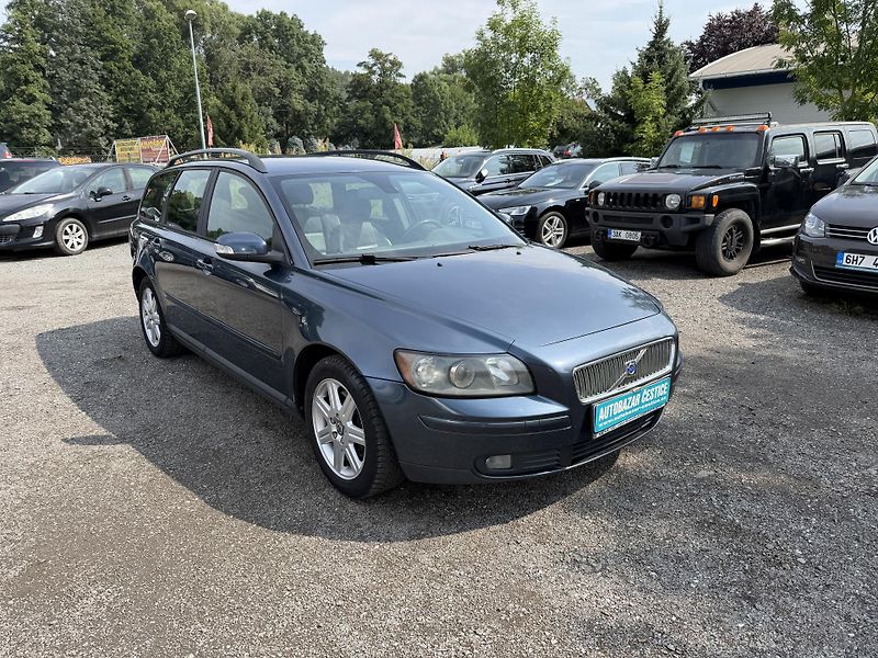 Volvo V50 2.0 D - fotka 4 z 20