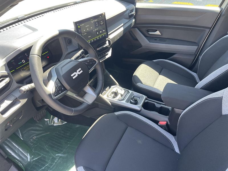 Dacia Duster (2026) Journey hybrid-G 150 4x4 NOVÝ  - fotka 9 z 16