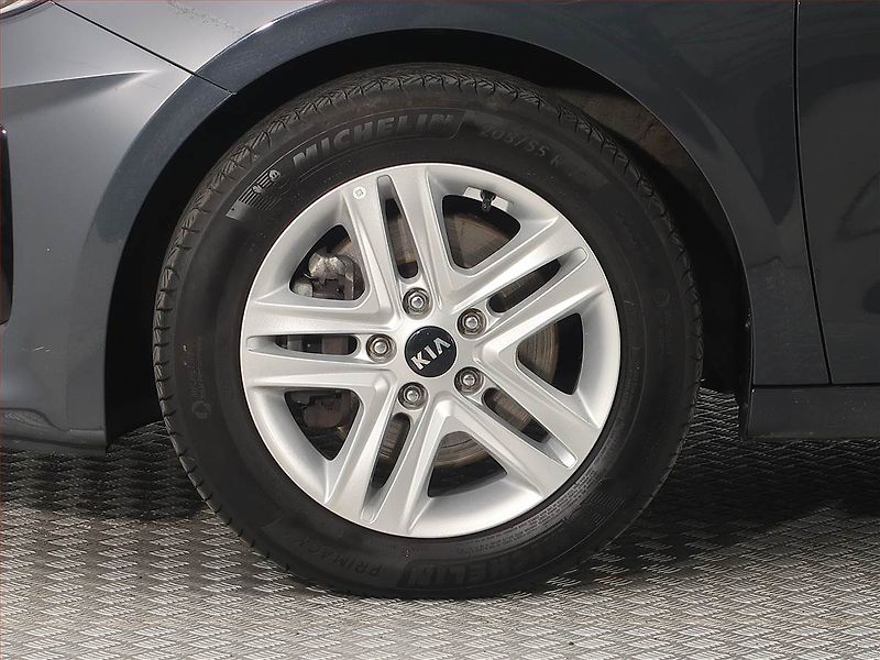 Kia Ceed (2021) Gold 1.6 CRDi MHEV, Serv.kniha - fotka 14 z 17