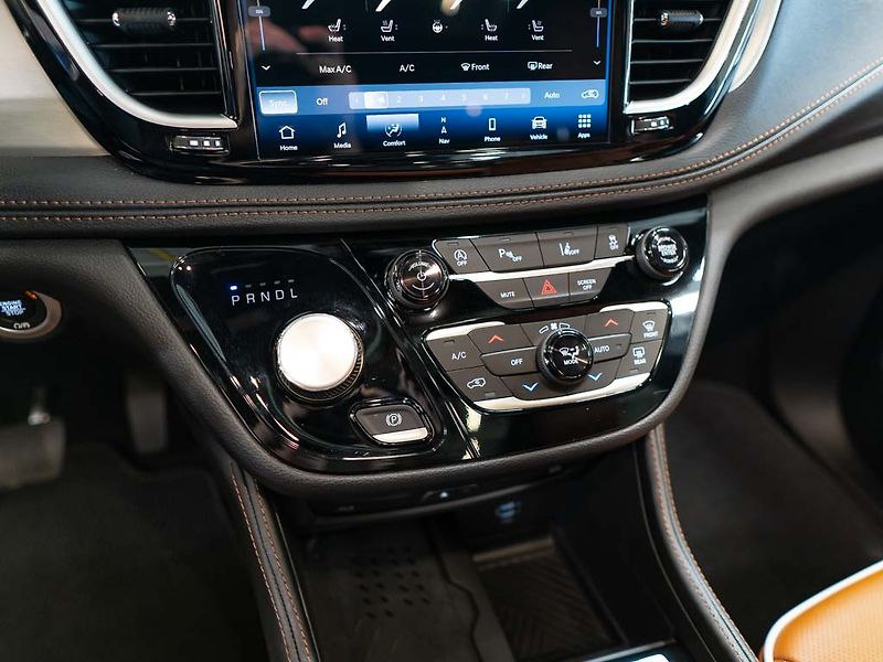 Chrysler Pacifica (2026) 3.6 V6 Pinnacle AWD 2x LCD - fotka 25 z 41