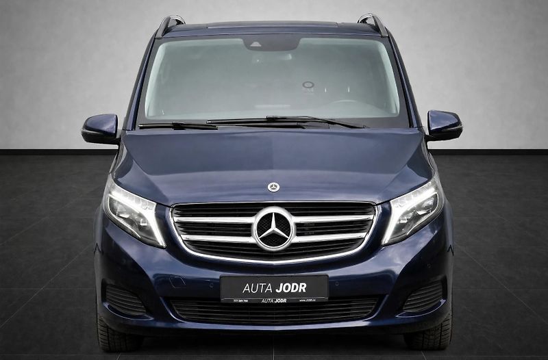 Mercedes-Benz Třídy V V250d 4Matic, 7míst, Webasto - fotka 9 z 33