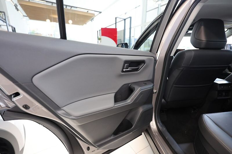 Toyota RAV4 EXECUTIVE AWD  SKLAD - fotka 19 z 20