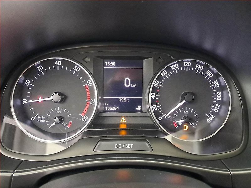 Škoda Fabia (2017) Ambition Plus 1.0 TSI - fotka 11 z 15