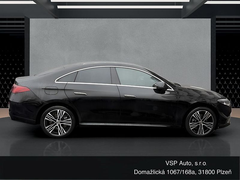 Mercedes-Benz CLA 350 4M EQ - fotka 6 z 15