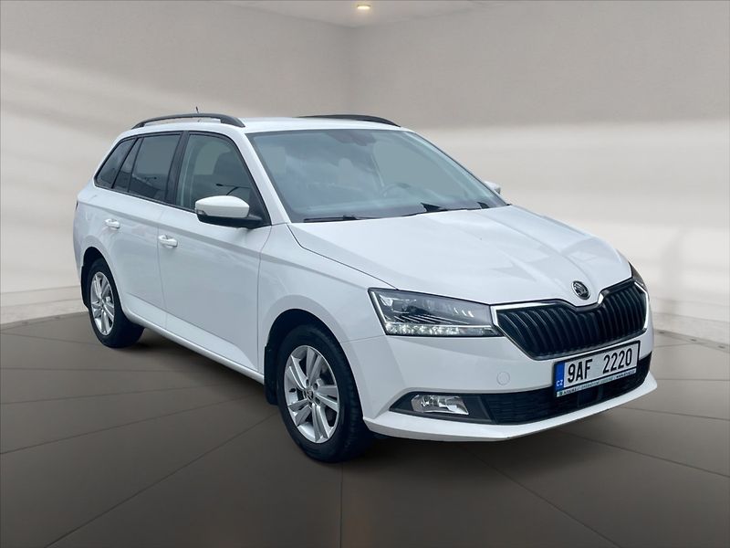 Škoda Fabia 1,0 TSI Ambition/výbava jako S - fotka 1 z 11
