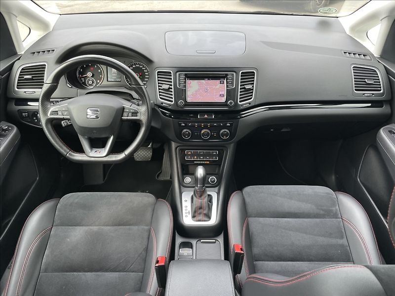Seat Alhambra 1,4 TSI DSG Xcellence ACC+TZ - fotka 6 z 26