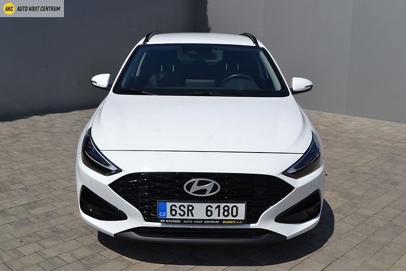 Hyundai i30 WG 1,5I MT SMART FAMILY NAVI - fotka 42 z 43