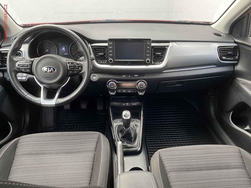 Kia Stonic (2018) 1.4 CVVT, ČR, Exclusive - fotka 8 z 19
