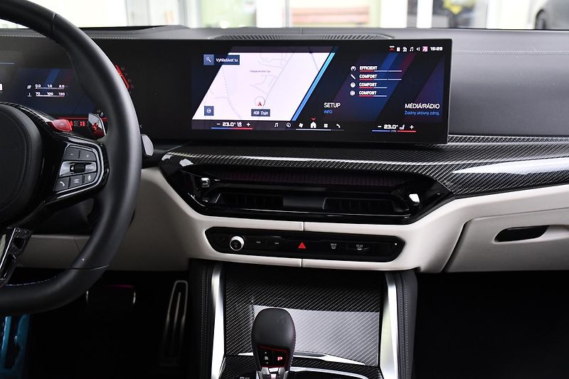 BMW M3 COMP.HUD XD H/K CARBON ZÁRUKA - fotka 7 z 47