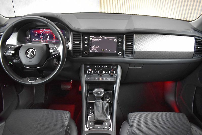 Škoda Kodiaq 2.0 TDI DSG*4X4*7.MÍST*ACC*DPH - fotka 7 z 46