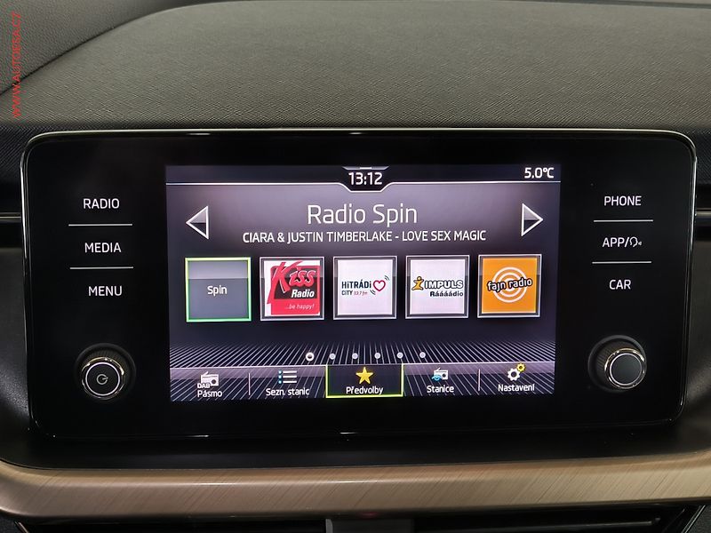 Škoda Scala (2021) 1.5 TSi, ČR, DSG, LED, kamera - fotka 14 z 17