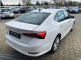 Škoda Octavia (2020) IV 1.5 TSi 110kW Ambiente - náhled 3