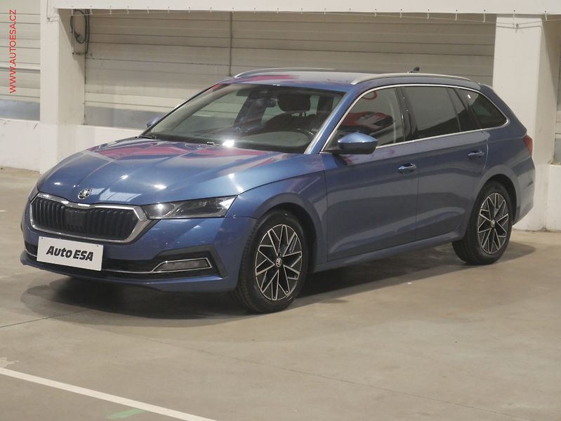 Škoda Octavia (2019) 2.0 TDI, ČR, Style, DSG - fotka 3 z 27