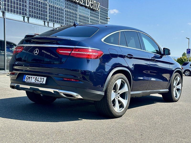 Mercedes-Benz GLE (2017) 400 4MATIC Kupé - fotka 3 z 35