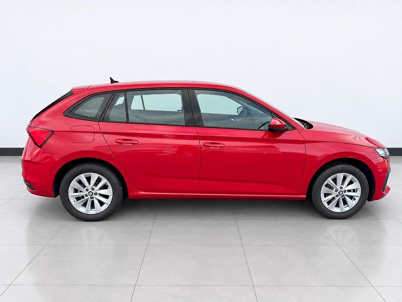 Škoda Scala (2025) SELEC TSI 85/1.0 M6F - fotka 12 z 38