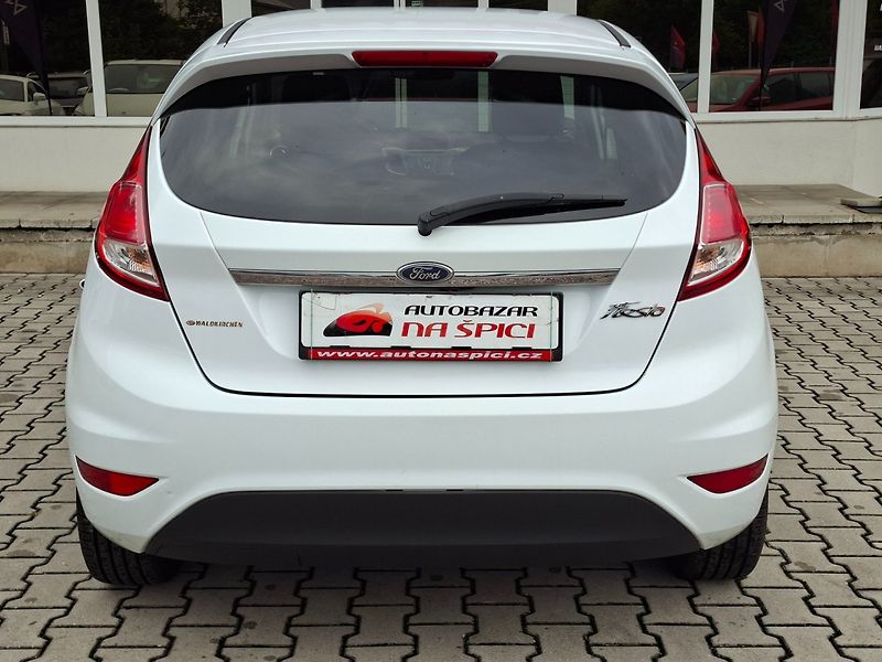 Ford Fiesta (2016) 1.25i 60kW -PARK.KAMERA - fotka 6 z 35