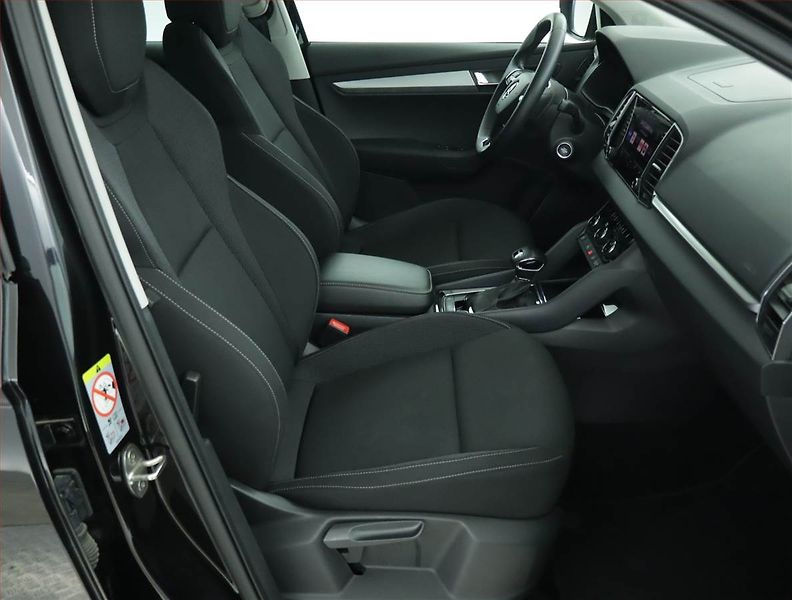 Škoda Karoq (2023) Ambition 2.0 TDI - fotka 9 z 17