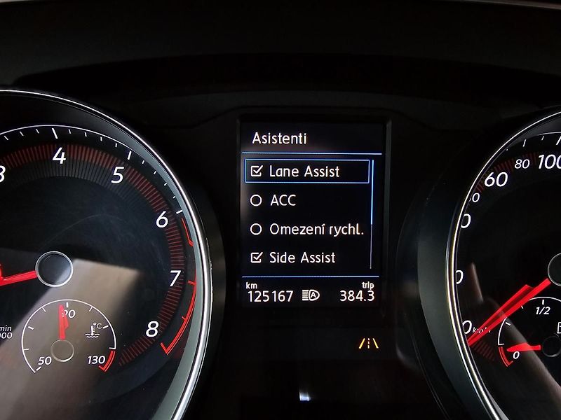 Volkswagen Arteon R-LINE 200kW KŮŽE NAVI KAMERA - fotka 16 z 49