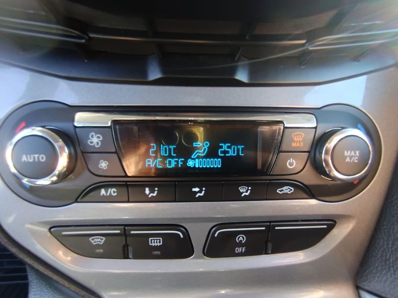 Ford Focus (2011) - fotka 25 z 39