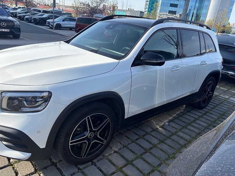 Mercedes-Benz GLB GLB 250 4M AMG 2.0 /165kW - fotka 3 z 12