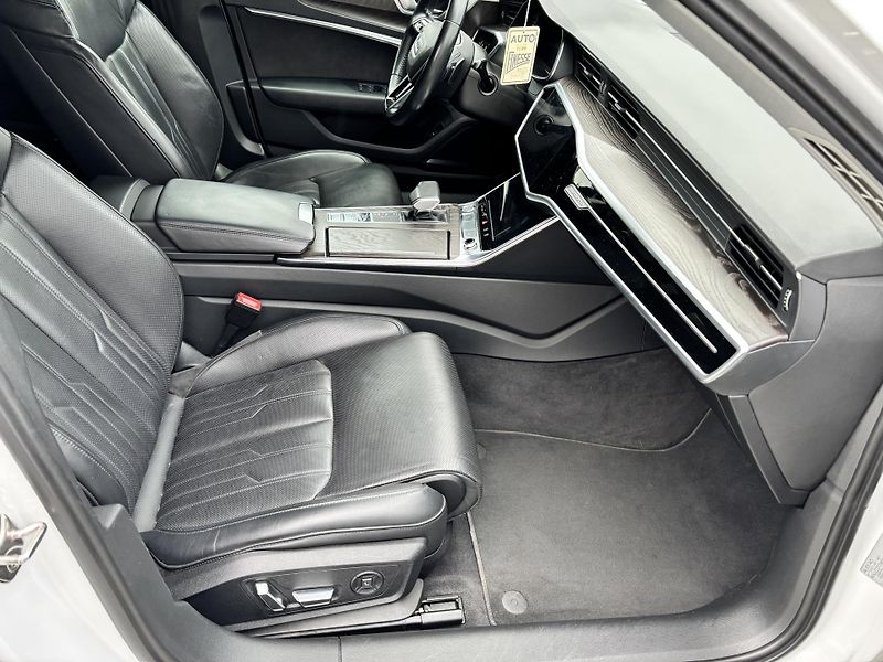 Audi A6 (2019) 3.0 TFSi 250 kW Quattro ČR - fotka 17 z 38