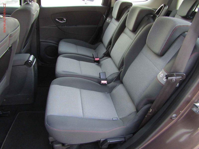 Renault Mégane (2012) 1.6 dCi 7míst, STK5/28 - fotka 10 z 21