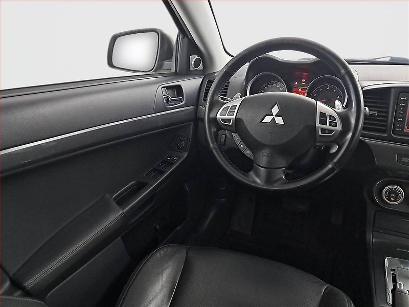 Mitsubishi Lancer (2009) 1.8 MIVEC, Automat, Navi - fotka 7 z 19
