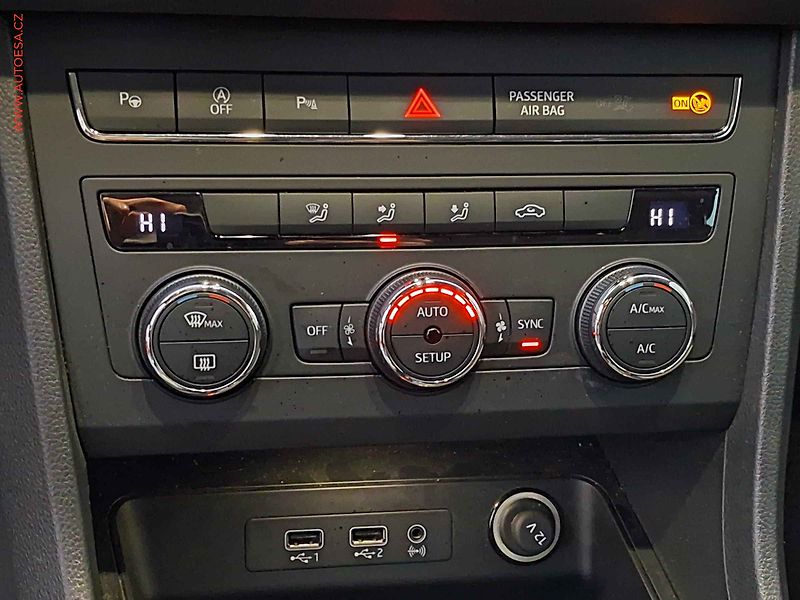 Seat Ateca (2020) 1.0 TSi, Style, LED, navi - fotka 14 z 16