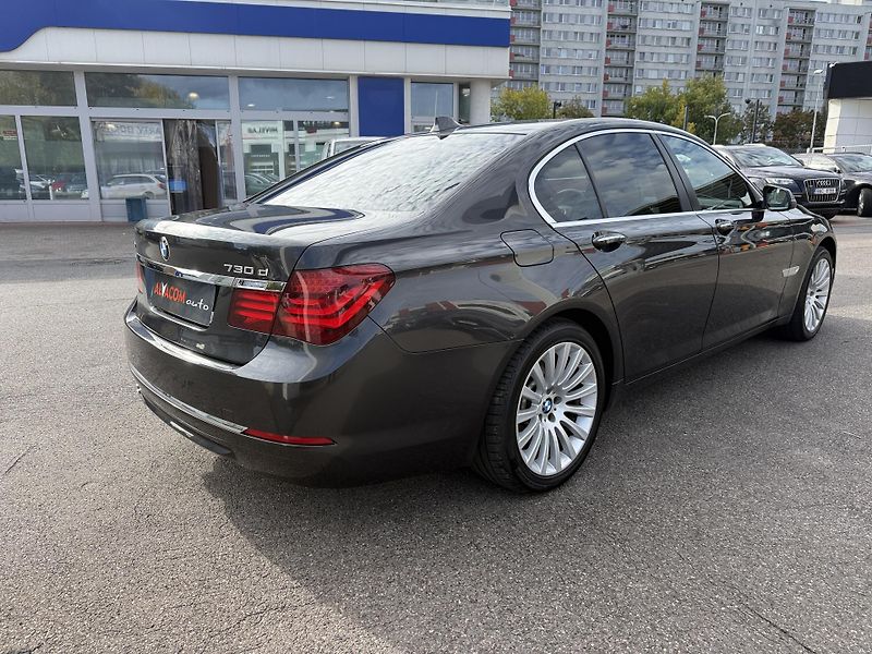 BMW Řada 7 730D koupeno v ČR DPH - fotka 7 z 35