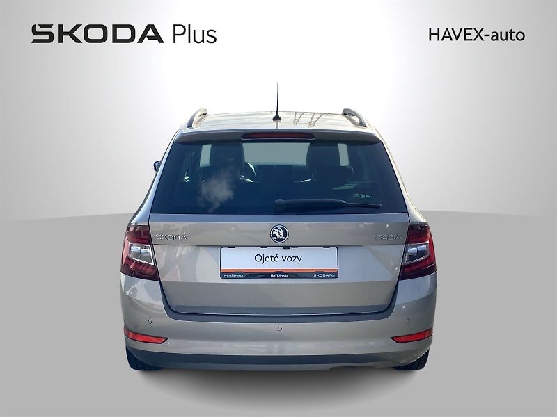 Škoda Fabia (2018) Combi 1.0 TSI Style Plus - fotka 33 z 33