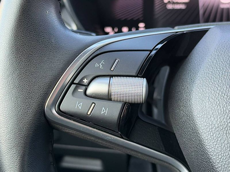 Škoda Fabia Selection 1,0 TSI 70 kW 5° MP - fotka 24 z 30